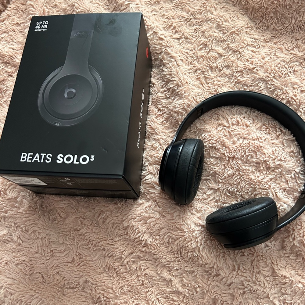 BEATS SOLO 3’s